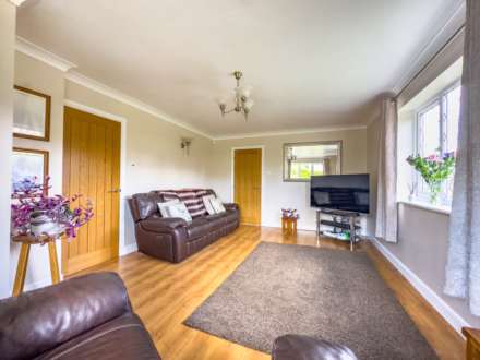 Ridgeway Drive, Batley, Image 18