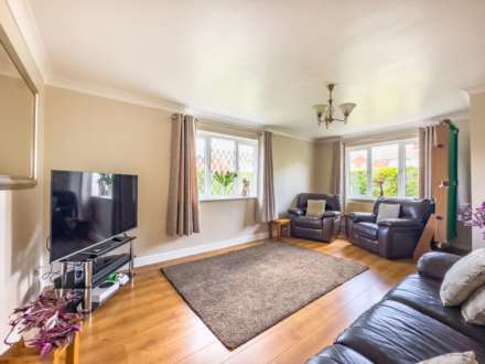 Ridgeway Drive, Batley, Image 19