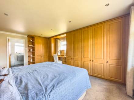 Ridgeway Drive, Batley, Image 20