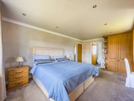 Ridgeway Drive, Batley, Image 21