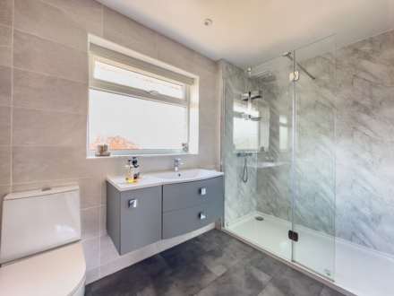 Ridgeway Drive, Batley, Image 23