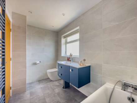 Ridgeway Drive, Batley, Image 30