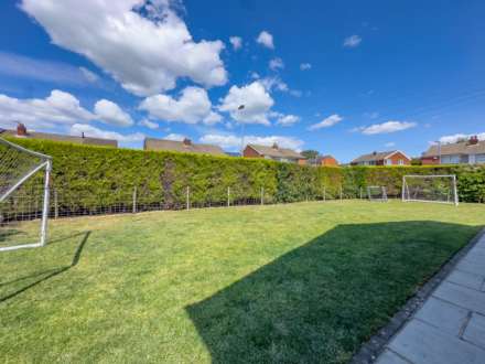 Ridgeway Drive, Batley, Image 34