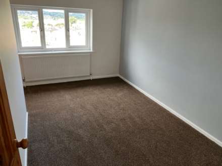 Brownhill Garth, Birstall, Image 6