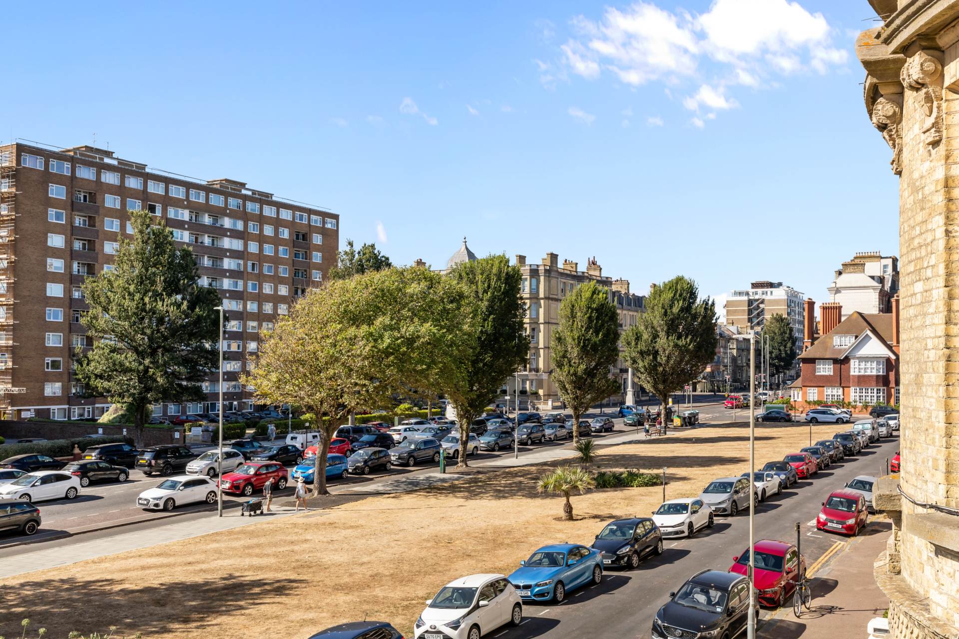 Grand Avenue, Hove, Image 18