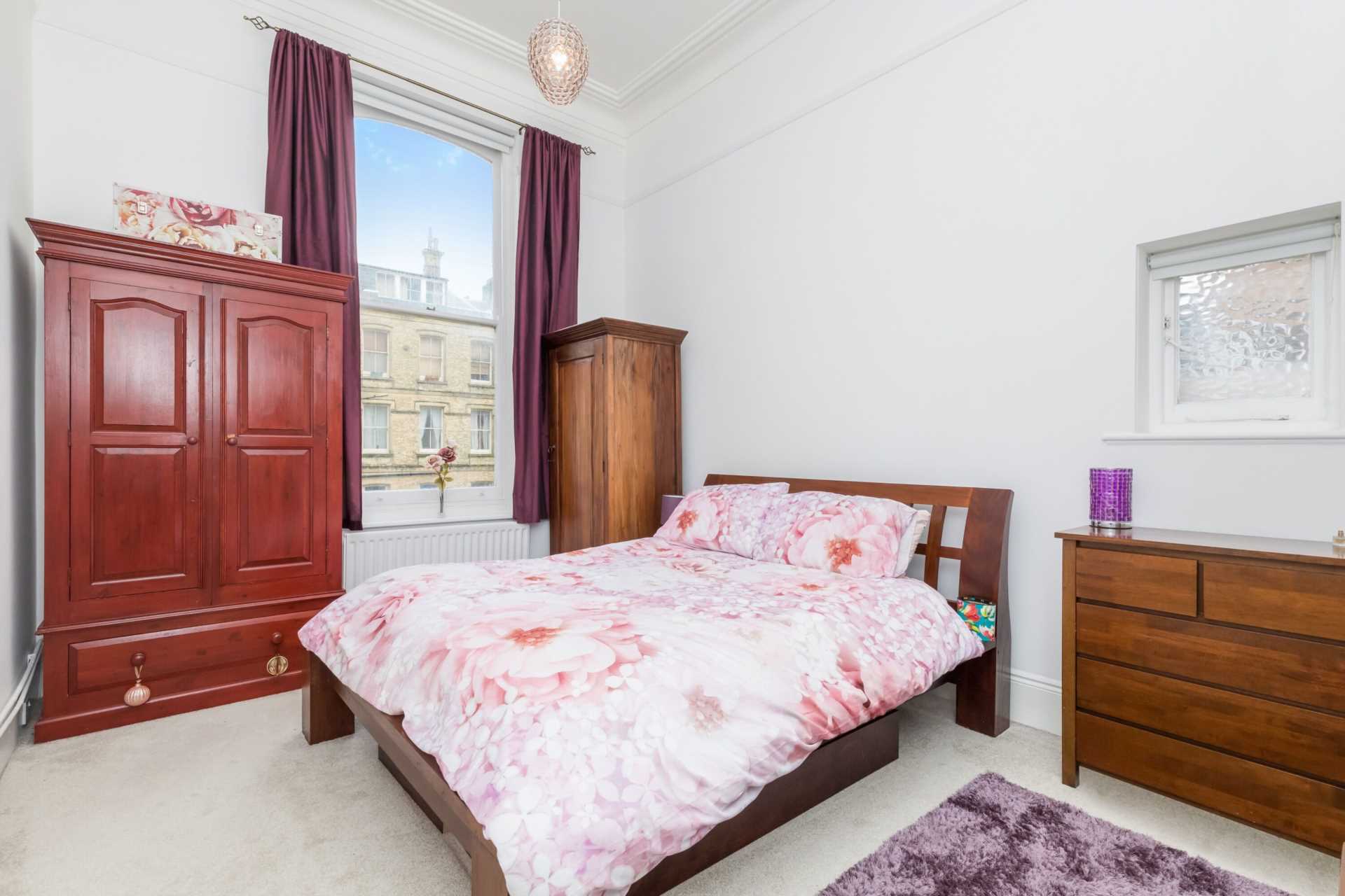 Grand Avenue, Hove, Image 5