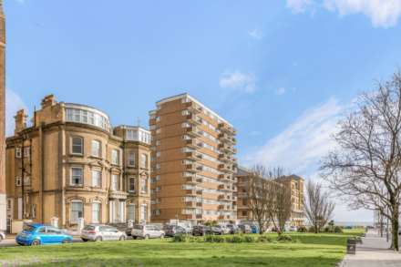Grand Avenue, Hove, Image 12