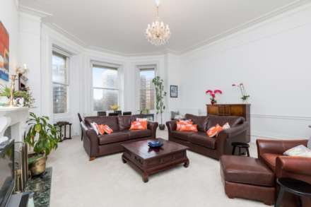 Grand Avenue, Hove, Image 2
