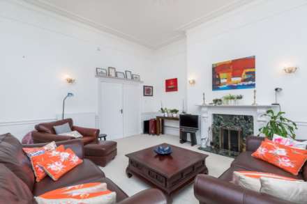 Grand Avenue, Hove, Image 4