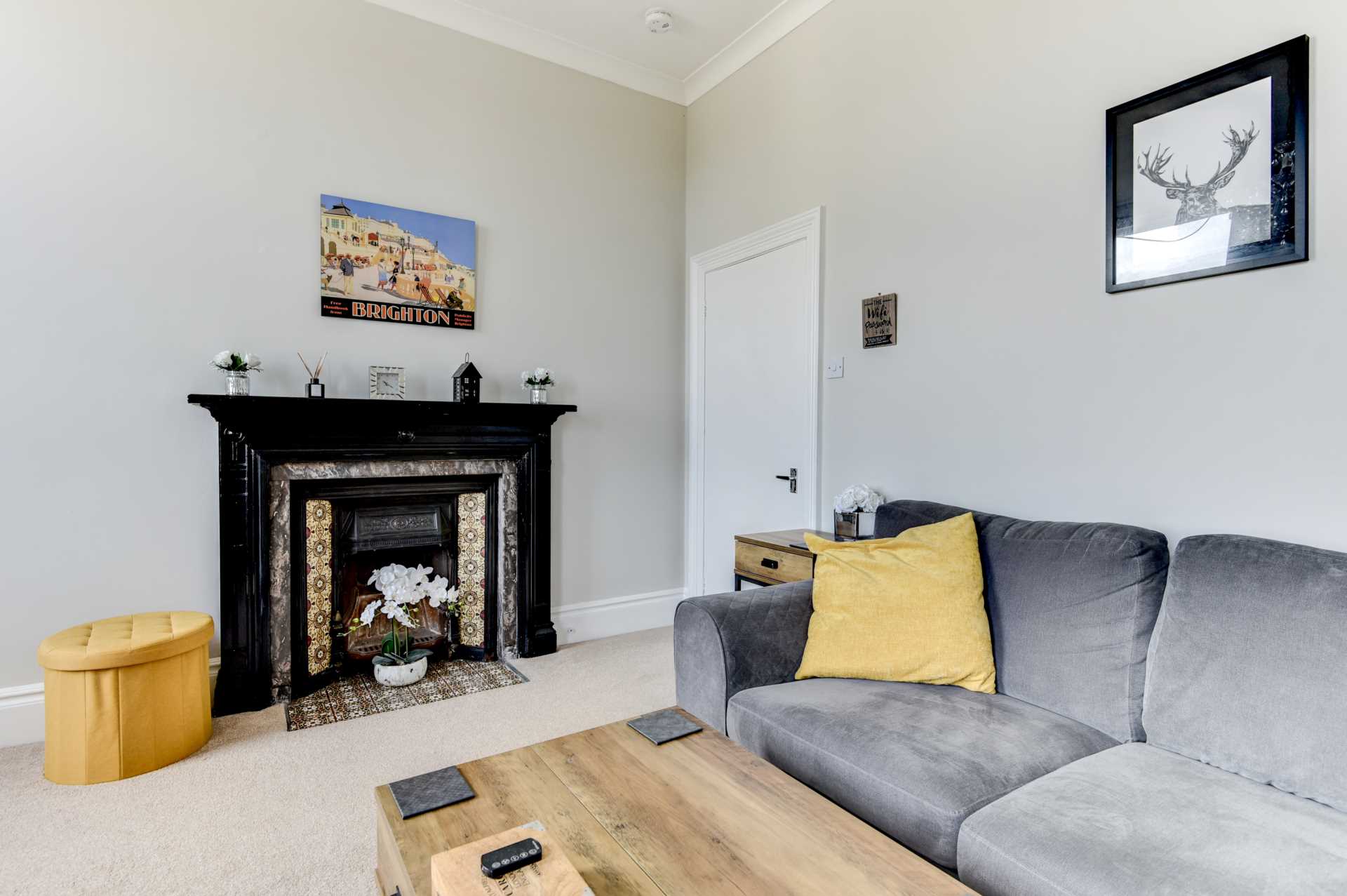 Beautiful One Bedroom Flat, 2 minutes from the sea - Albert Mansions, Hove, Image 12