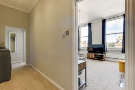 Beautiful One Bedroom Flat, 2 minutes from the sea - Albert Mansions, Hove, Image 11