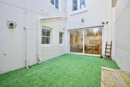 Brunswick Place, Hove, Image 12