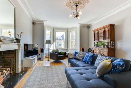 2 Bedroom Flat, Fourth Avenue, Hove