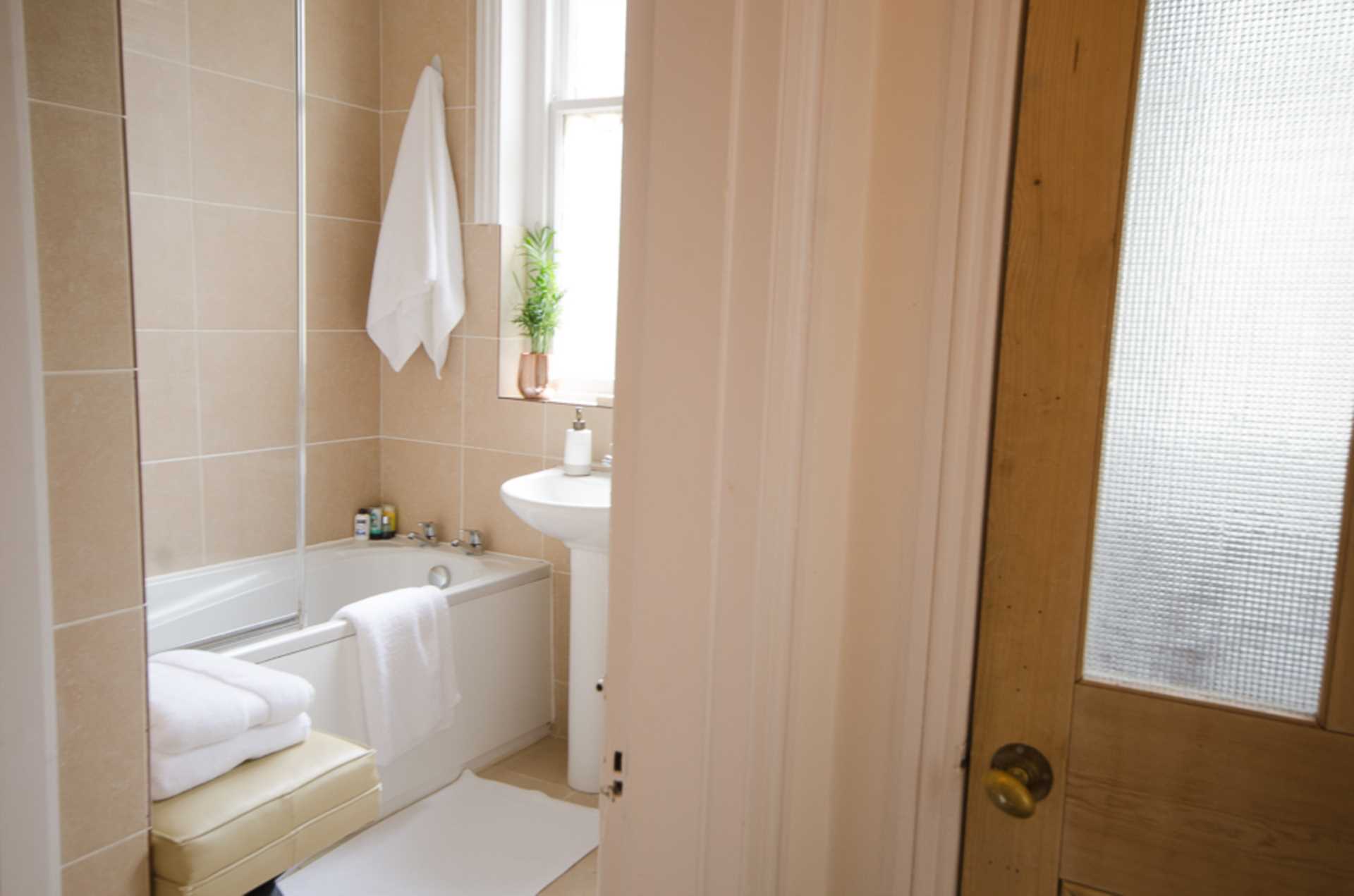 Second Avenue, Hove, Image 13