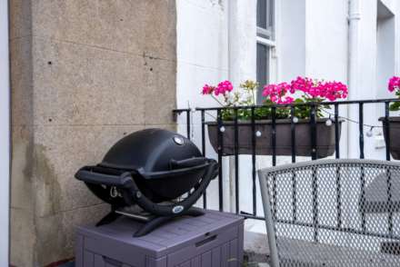 Tisbury Road, Hove, Image 17