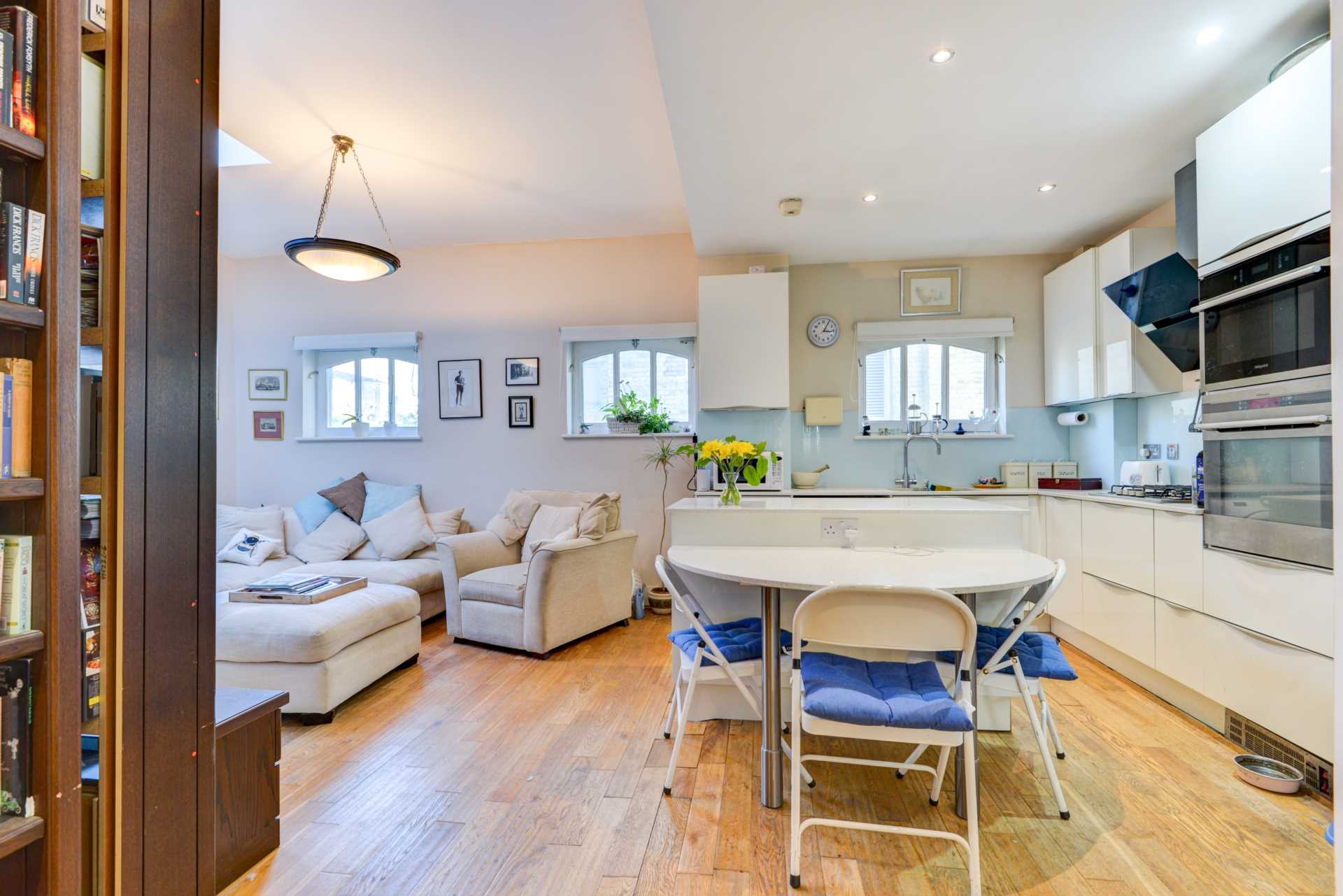 Queens Place, Hove, Image 11