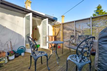 Queens Place, Hove, Image 4