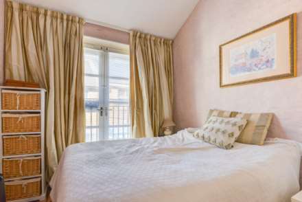 Queens Place, Hove, Image 8
