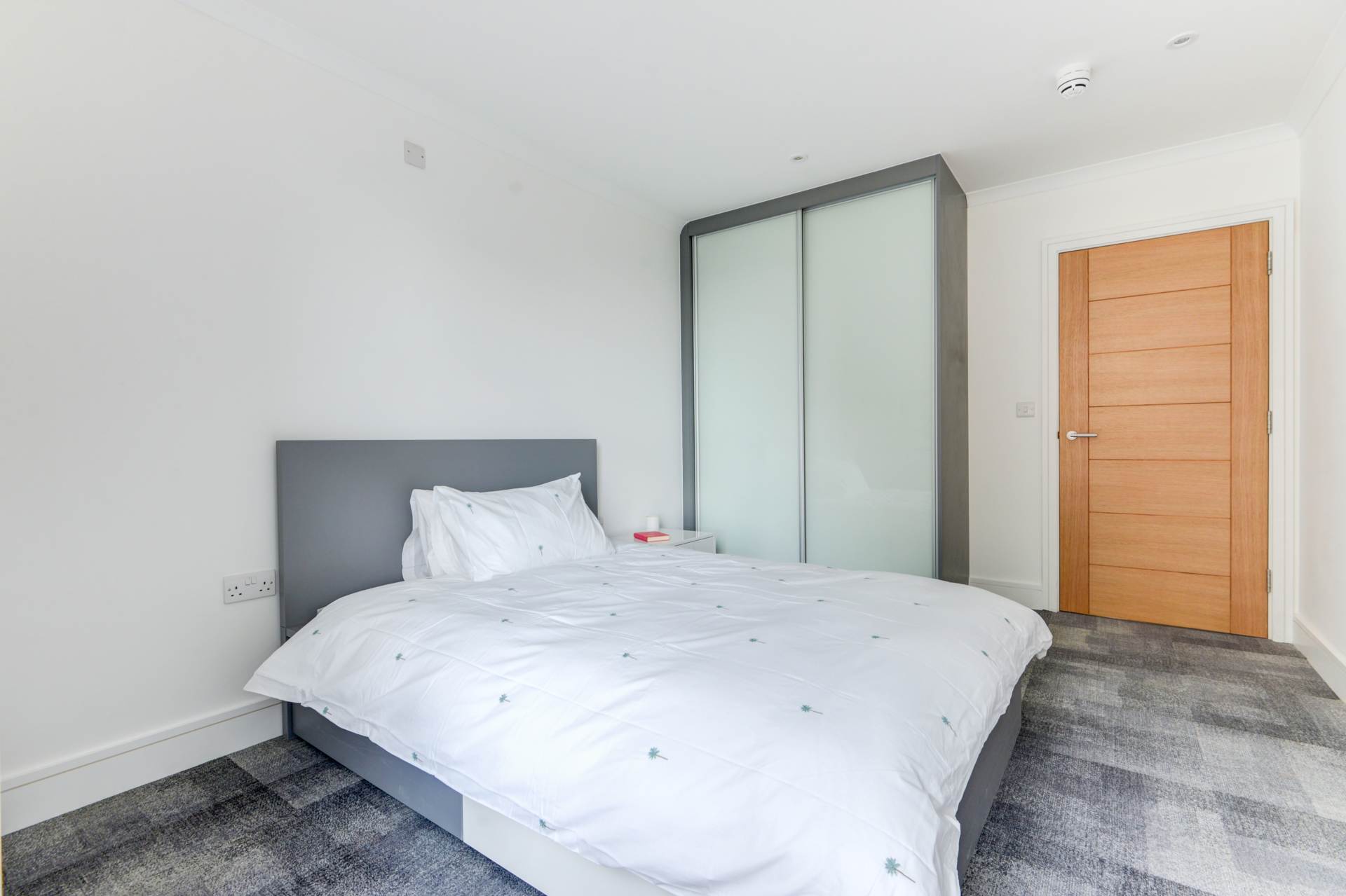 Temple House,   Fleet Street, Brighton, Image 22