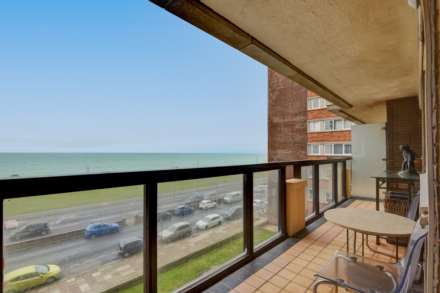 Kings Way Court, Hove, Image 2