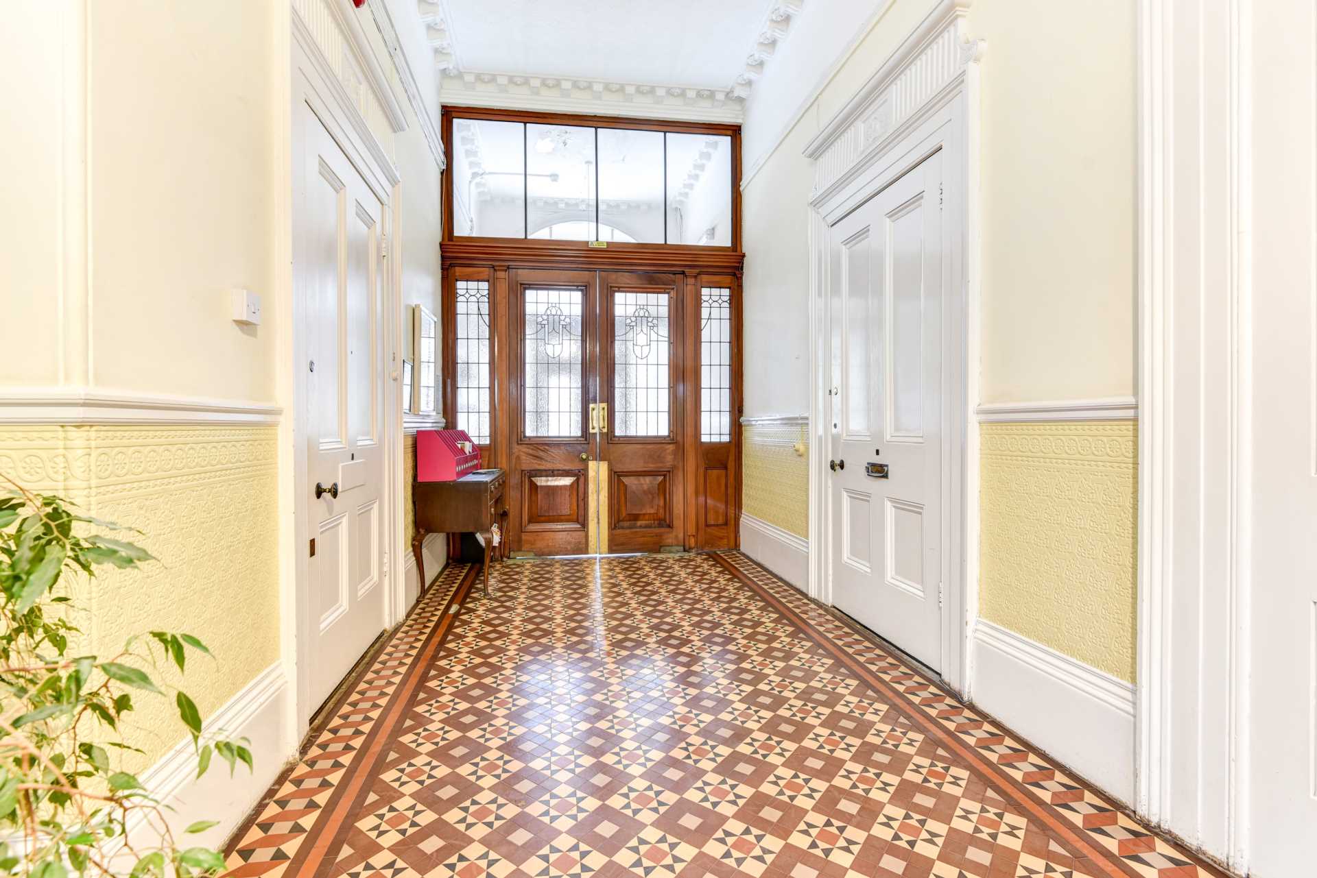 Second Avenue, Hove, Image 27