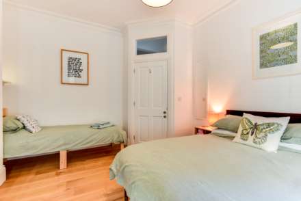 ‘Beautiful Garden flat retreat, close to the beach', Image 12