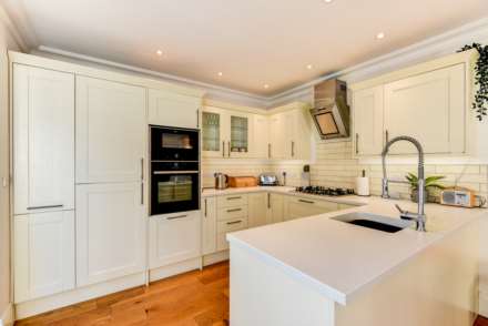 ‘Beautiful Garden flat retreat, close to the beach', Image 30