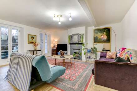 Park Crescent Apartment, Image 15