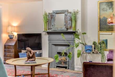 Park Crescent Apartment, Image 25