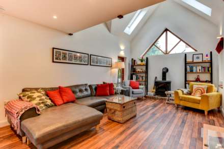 4 Bedroom Detached, Beech House, Pulborough