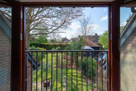 Beech House, Pulborough, Image 17