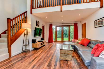 Beech House, Pulborough, Image 18