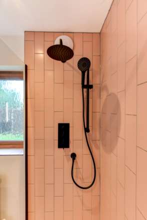Beech House, Pulborough, Image 29