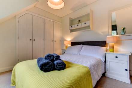 Beech House, Pulborough, Image 34