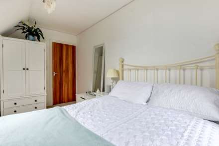 Beech House, Pulborough, Image 38