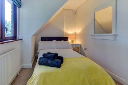 Beech House, Pulborough, Image 41