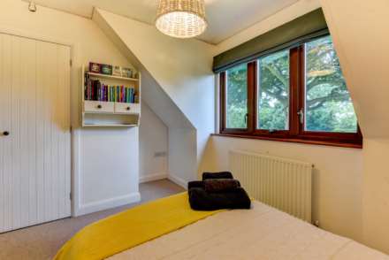 Beech House, Pulborough, Image 43