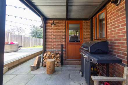 Beech House, Pulborough, Image 47
