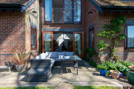 Beech House, Pulborough, Image 7