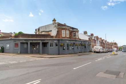 Queens Park Road, Brighton, Image 12