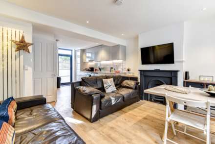 Queens Park Road, Brighton, Image 2