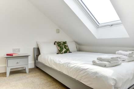 Queens Park Road, Brighton, Image 30