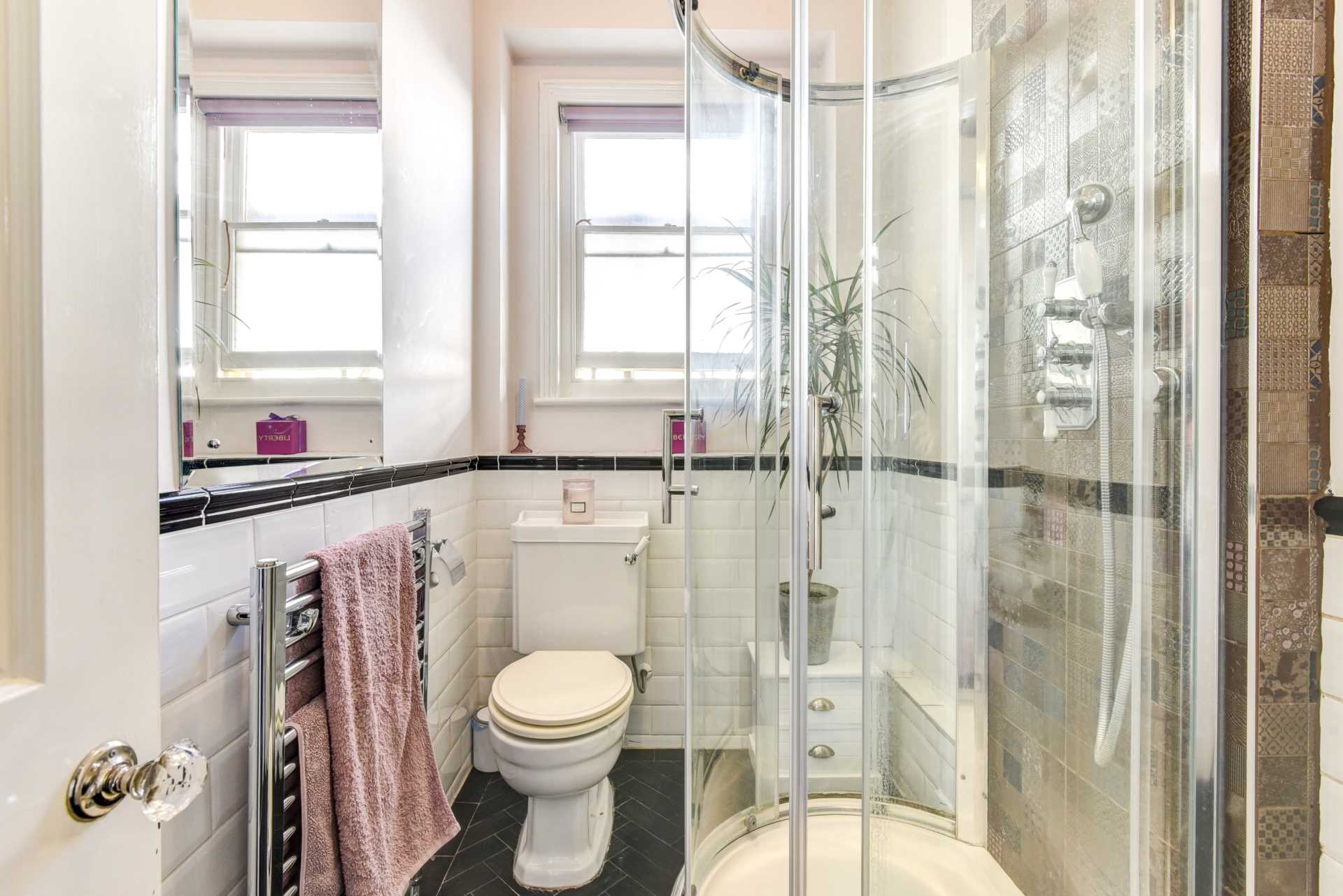 Brunswick Terrace, Hove, Image 10