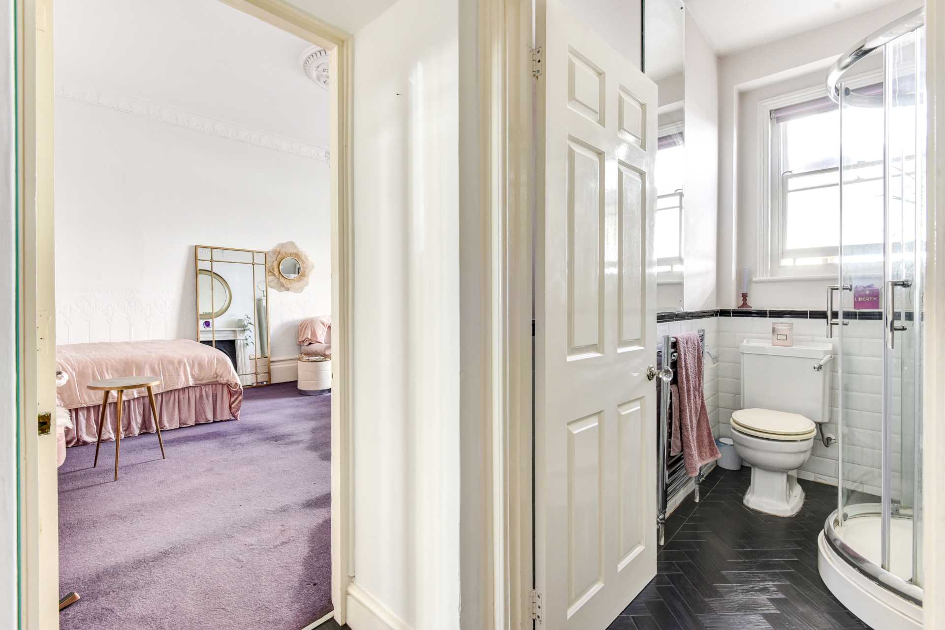 Brunswick Terrace, Hove, Image 18