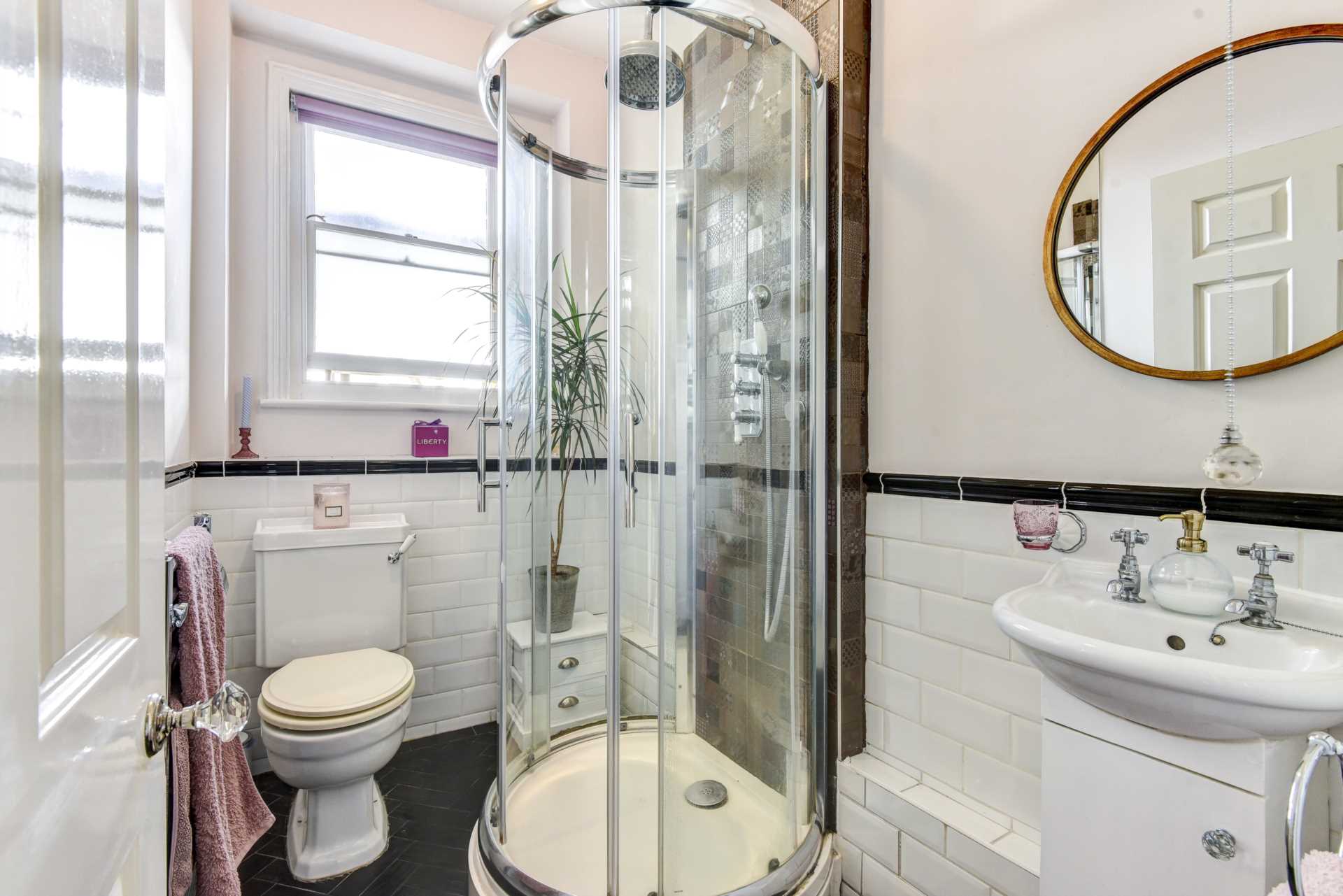 Brunswick Terrace, Hove, Image 6