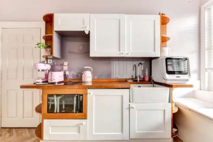 Brunswick Terrace, Hove, Image 11