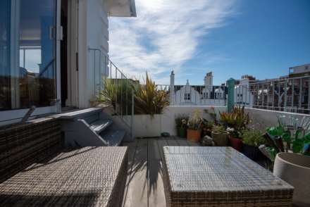 Medina Villas, Hove, Image 10