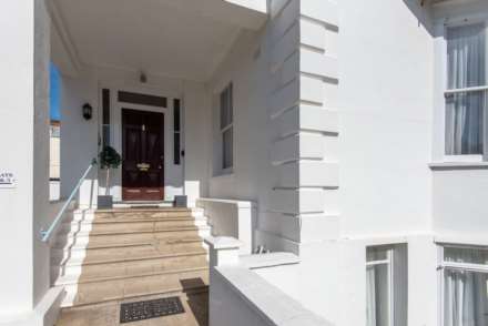 Medina Villas, Hove, Image 7