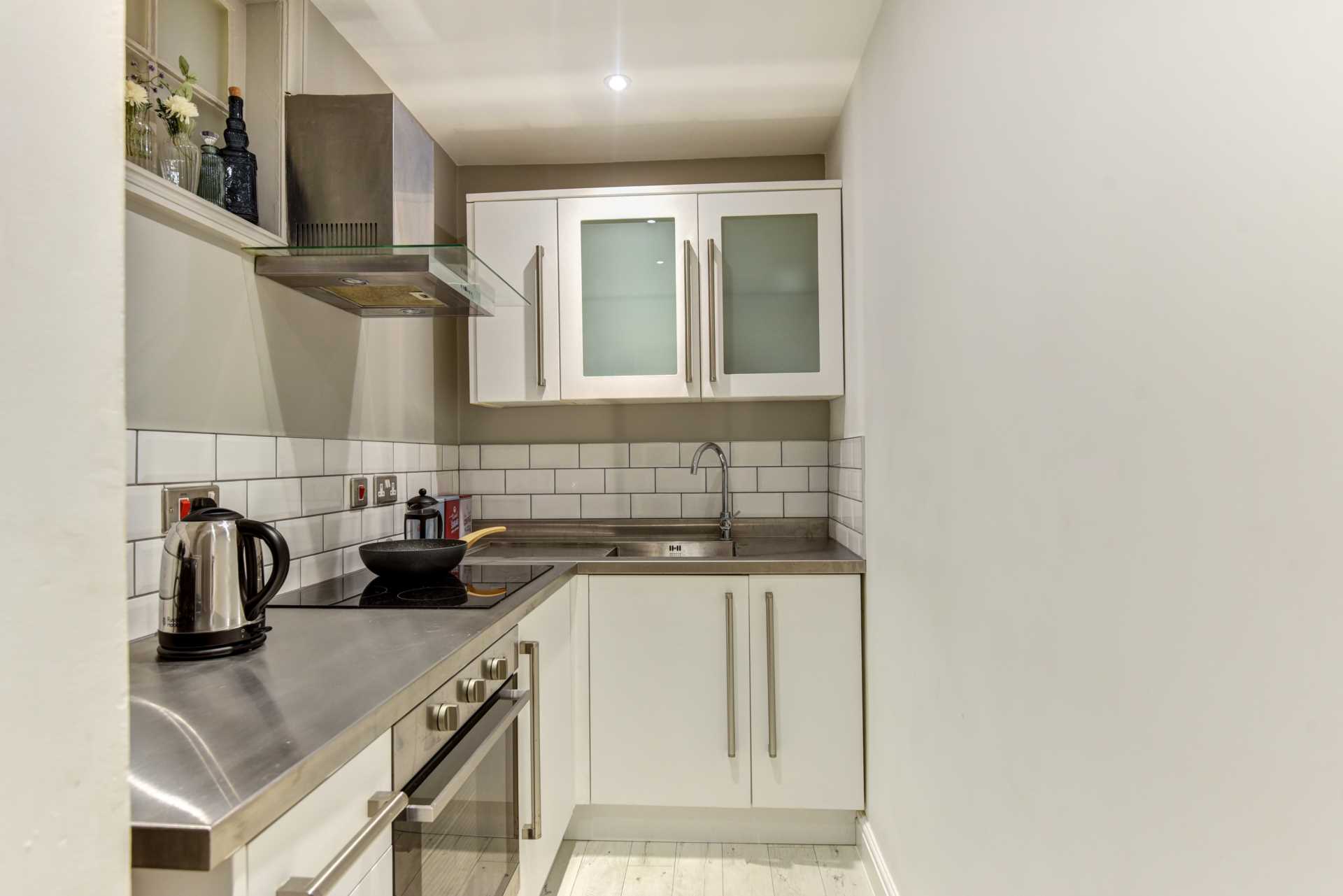 Lower Ground Floor Flat, Montpelier Terrace, Image 27