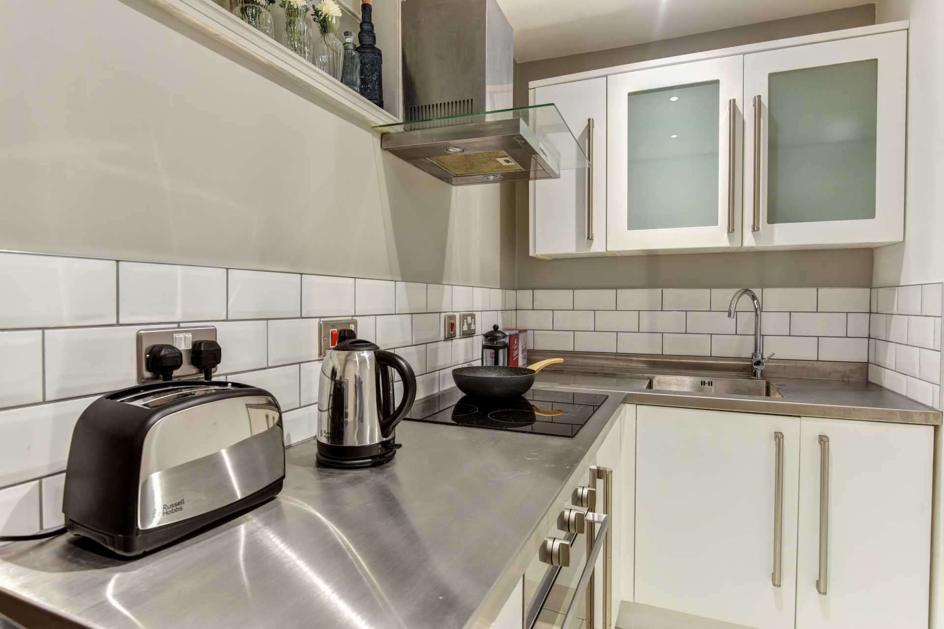Lower Ground Floor Flat, Montpelier Terrace, Image 29